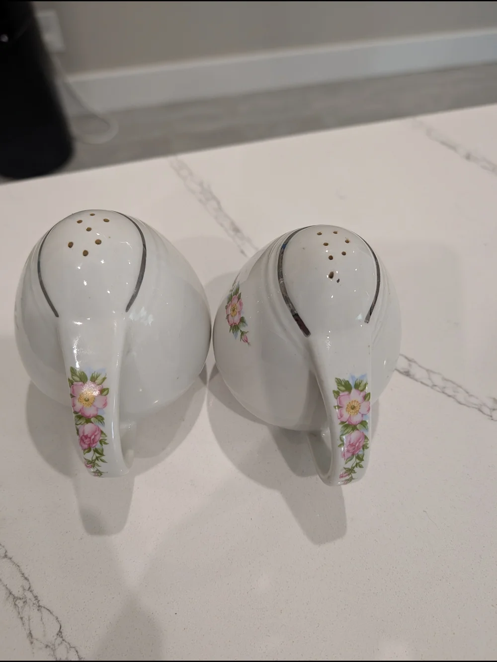Vintage MCM Ceramic Salt & Pepper Shakers Floral Silver Trim Handled Cork USA